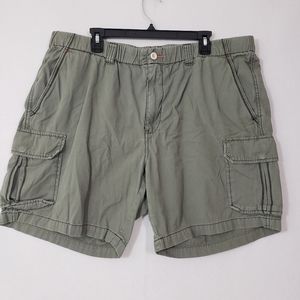Tommy Bahama Woman’s Cargo Shorts army green 1XB fishing outdoor Cotton …